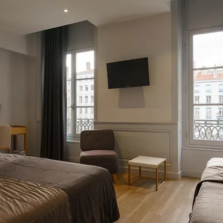 Hotel Du Theatre-3