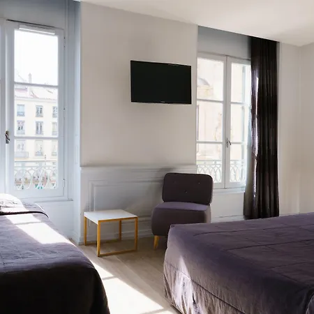 Hotel Du Theatre-2